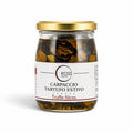 Tarro de cristal que contiene carpaccio de trufa de verano Tuber aestivum en láminas en aceite de oliva