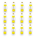 Botellas de aceite de oliva amarillo con etiquetas blancas y tapas doradas para Aceite de Oliva Virgen Extra de Trufa Blanca